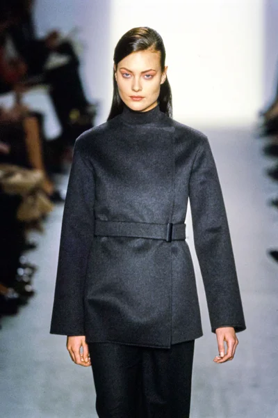 Look 8